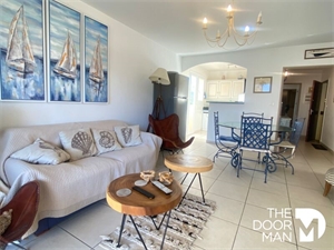 t3 à la vente -   83980  LE LAVANDOU, surface 64 m2 vente t3 - UBI464288369